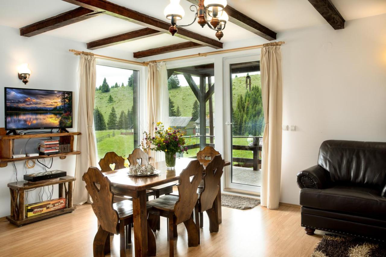 Villa Casa Cerbul à Fundata Extérieur photo