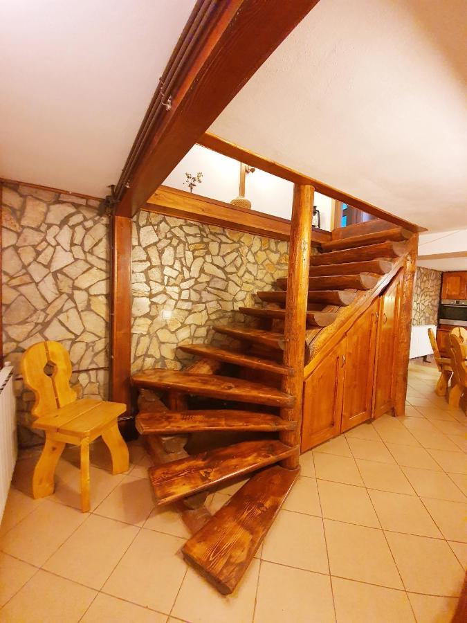 Villa Casa Cerbul à Fundata Extérieur photo